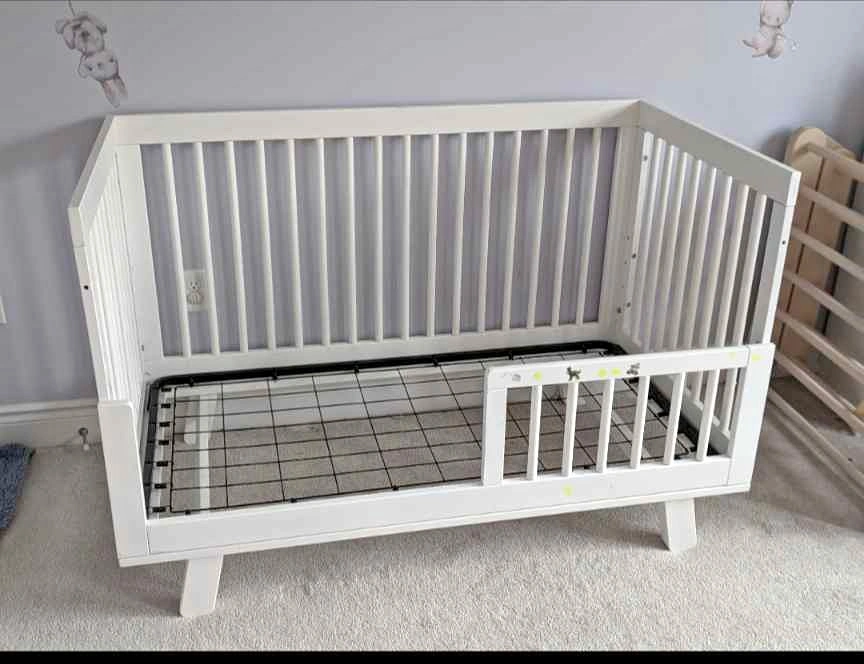 Babyletto Hudson 3-in-1 Convertible Crib