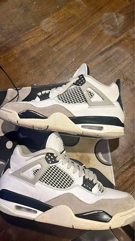 Air Jordan 4 Retro White Oreo (CT8527-100)