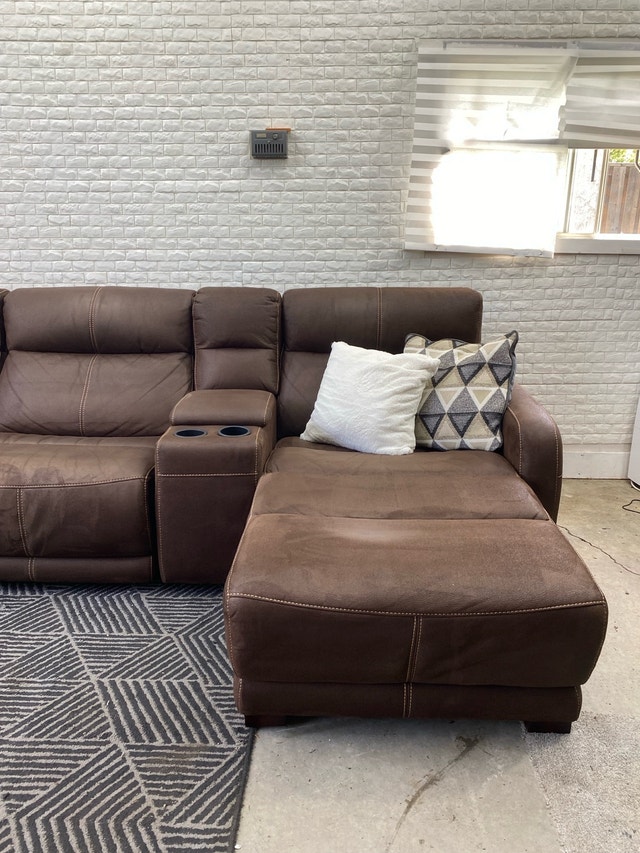 Finesse Furniture Sectional - photo 4