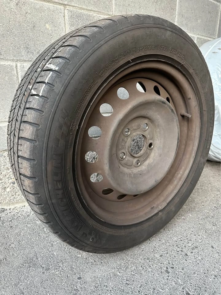 Michelin Pilot Sport A/S 3+ (215/55R16 97V) 4 Tires - photo 3