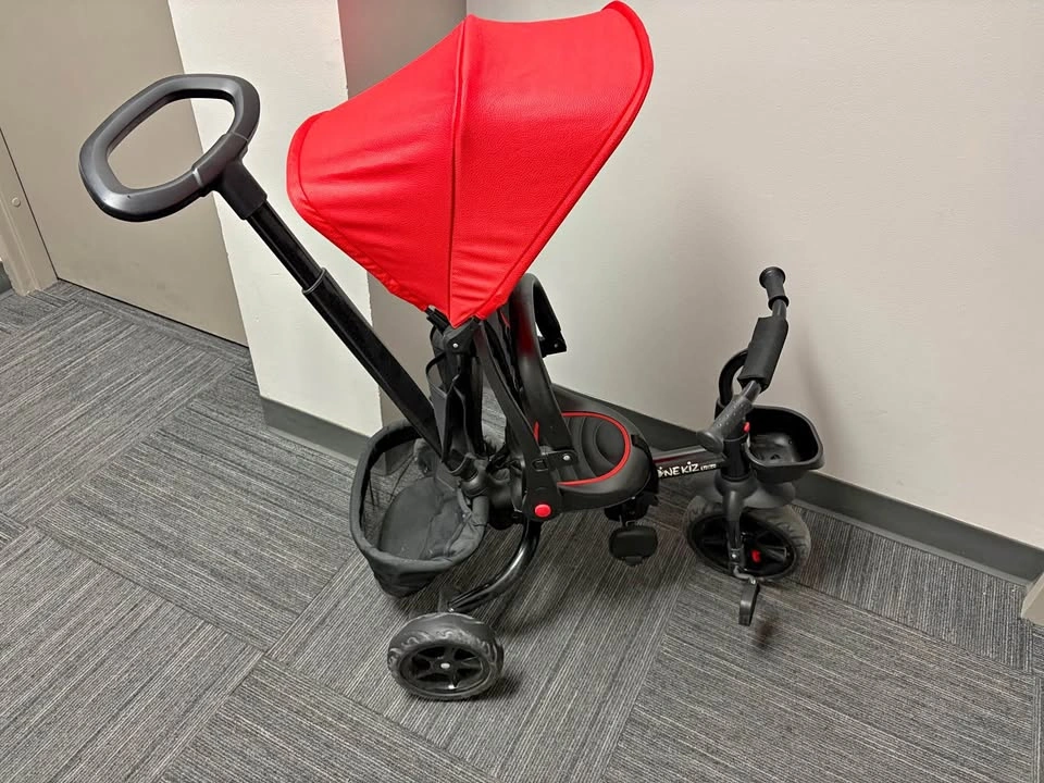 Qaba baby Tricycle