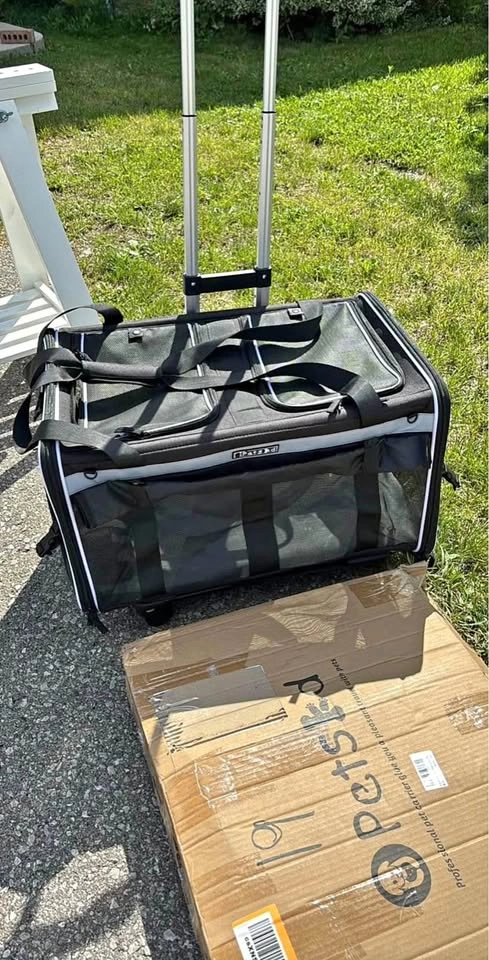 Rolling Pet Carrier double