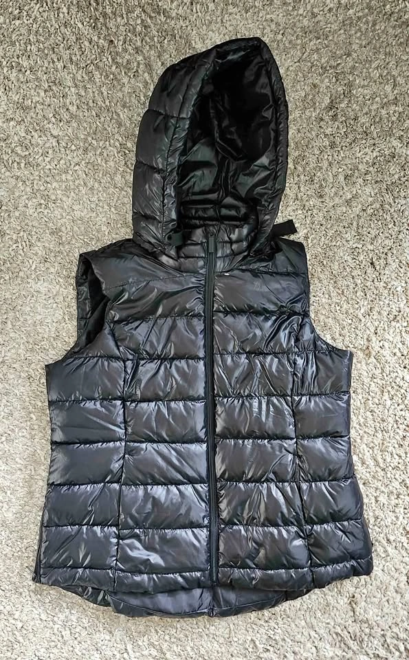 Sleeveless Jacket