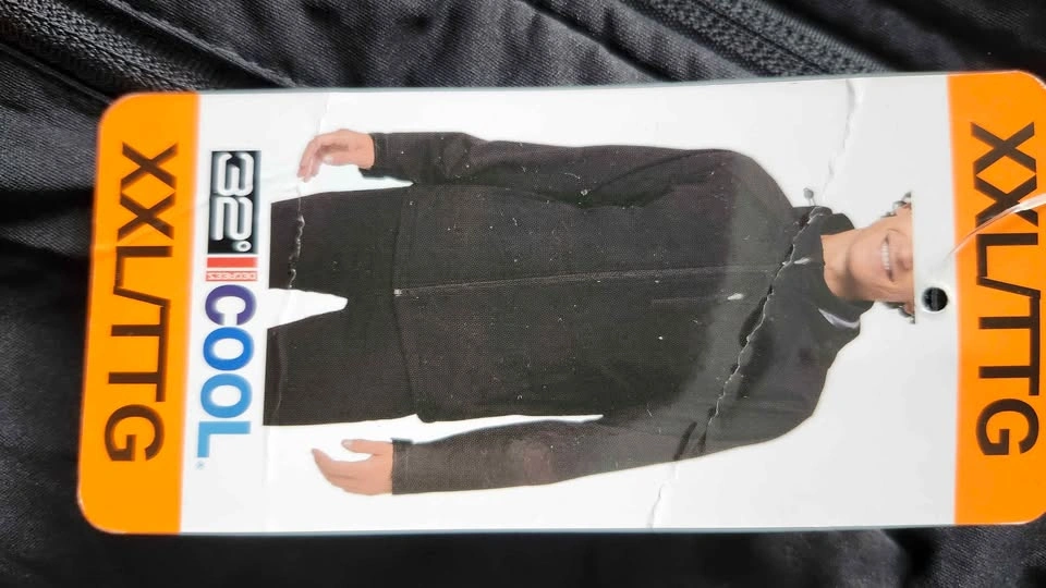 Black outerwear - photo 5