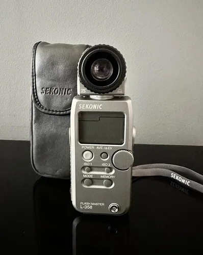 SEKONIC L-358 Flash Master Digital Light Meter