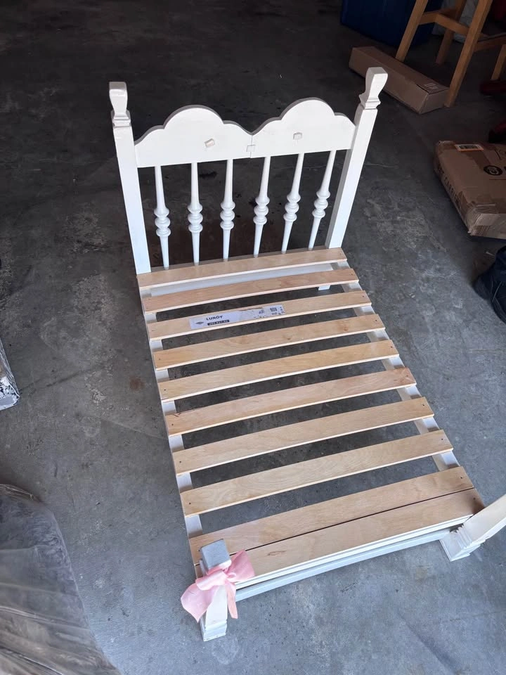Custom Pet Bed with Cushion - photo 3