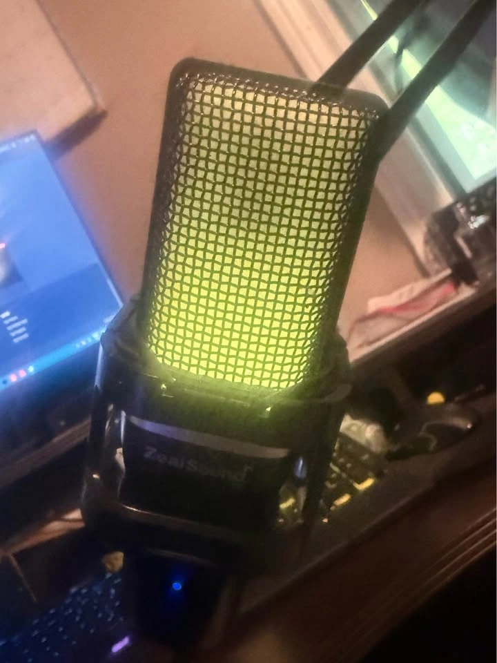 Complete High-End Gaming & Streaming Setup - photo 4