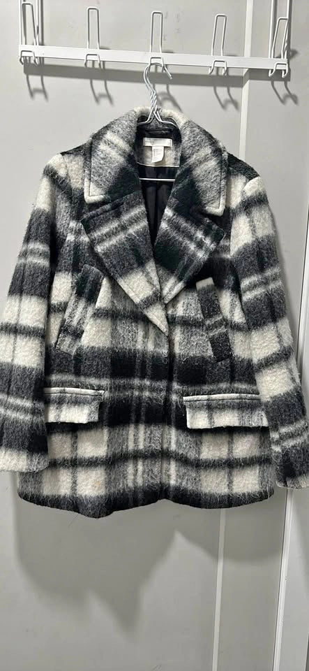 H&M Wool Blend Plaid Coat – Size 6