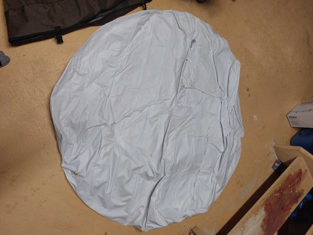 SaluSpa Inflatable Hot Tub Cover