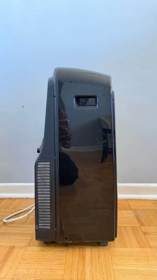 Danby Premiere 11,000 BTU Portable AC – No Hose & No Window Kit - photo 2