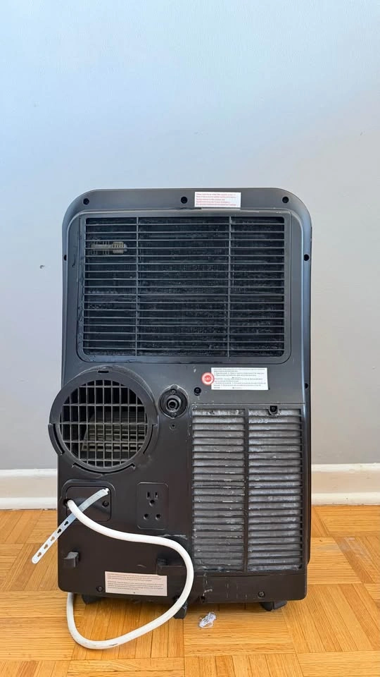 Danby Premiere 11,000 BTU Portable AC – No Hose & No Window Kit - photo 3