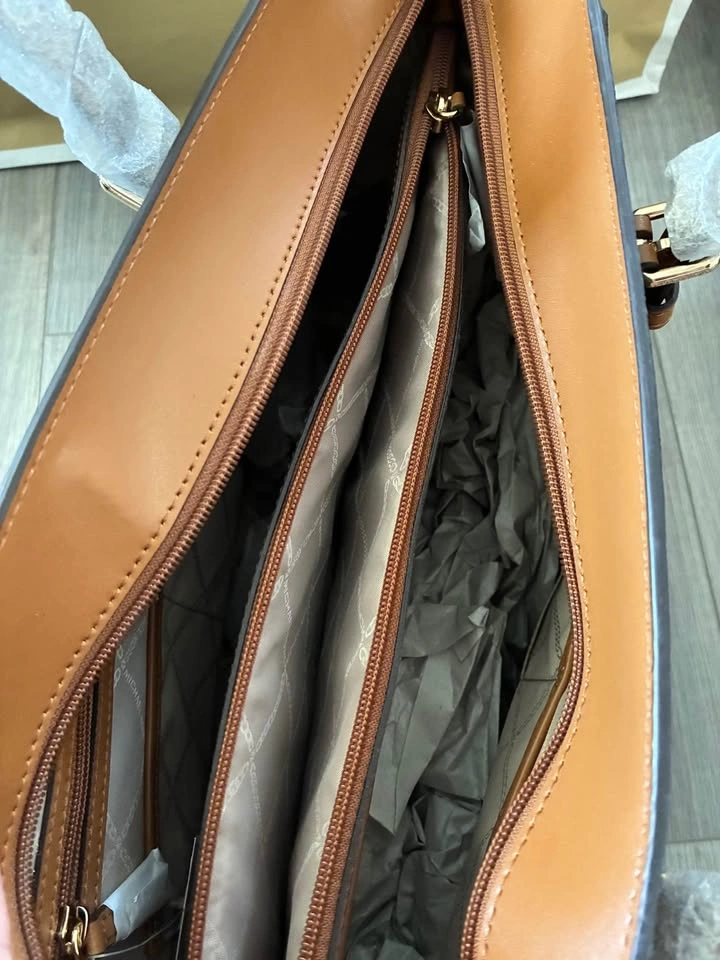 Michael Kors Tote Bag - photo 4