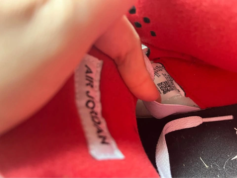 Jordan 5 Retro “Fire Red - Silver Tongue” 5.5Y - photo 4