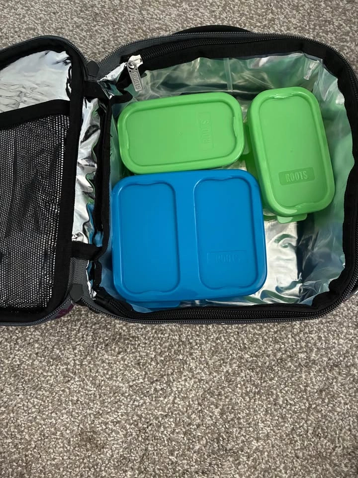 Roots Insulated Lunch Bag with Containers - photo 3