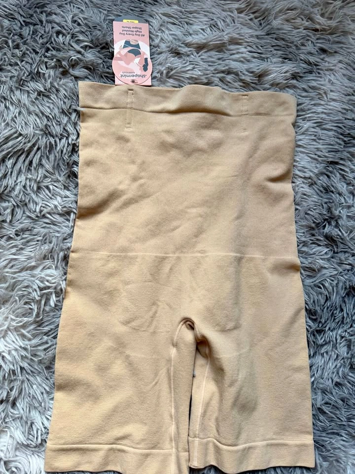 Shapermint High Waisted Shaper Shorts Leggings M/L