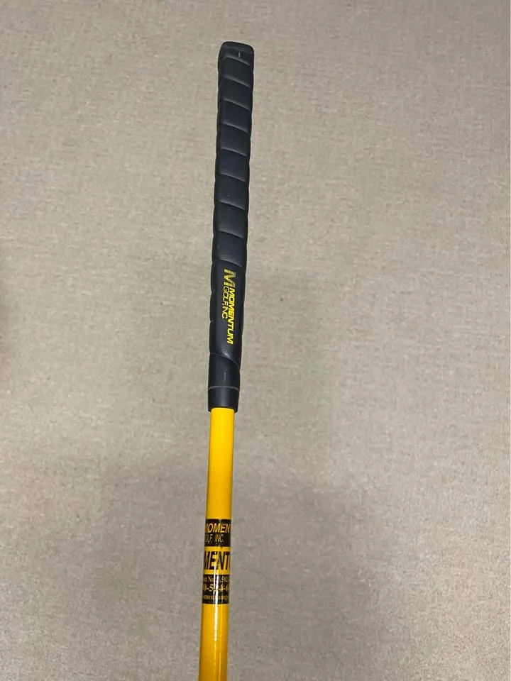Momentus Weighted Putter image indicator(2)