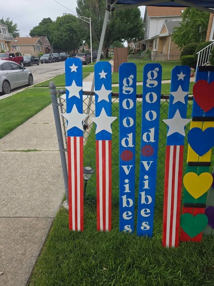 Handcrafted Cedar "Good Vibes" Porch Leaners/Custom Decor - photo 3