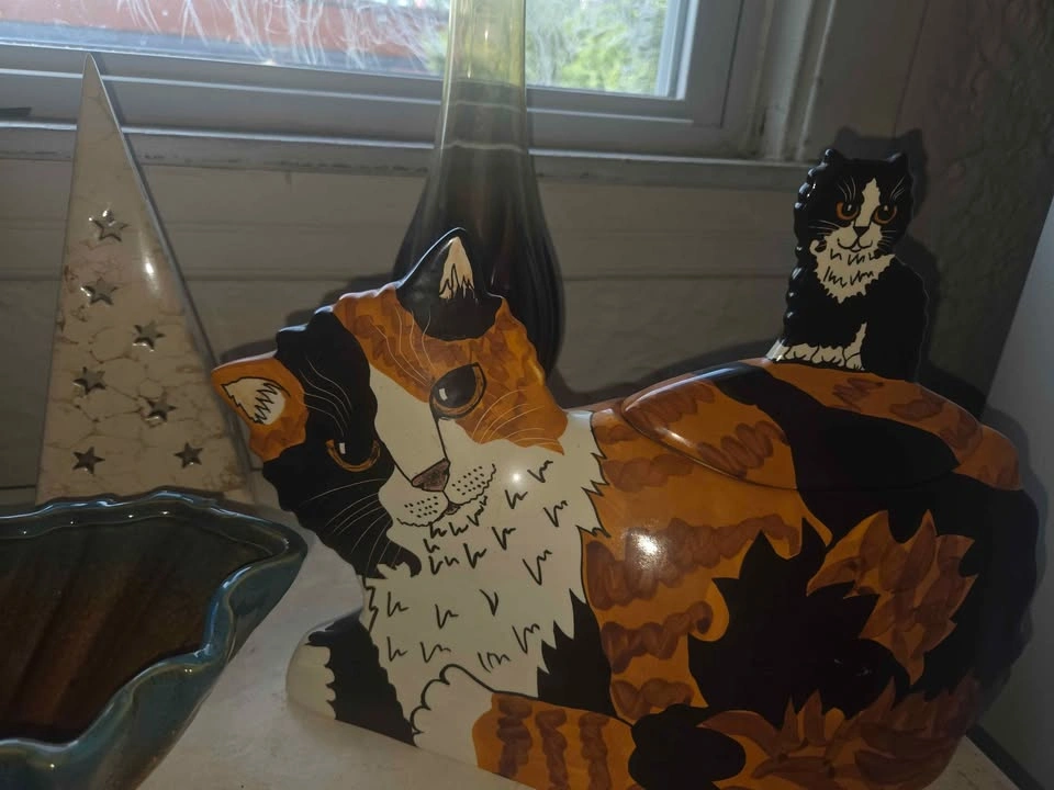 Vintage Ceramic Lot - Cats by Nina Lyman Jar & Snail Planter - photo 2