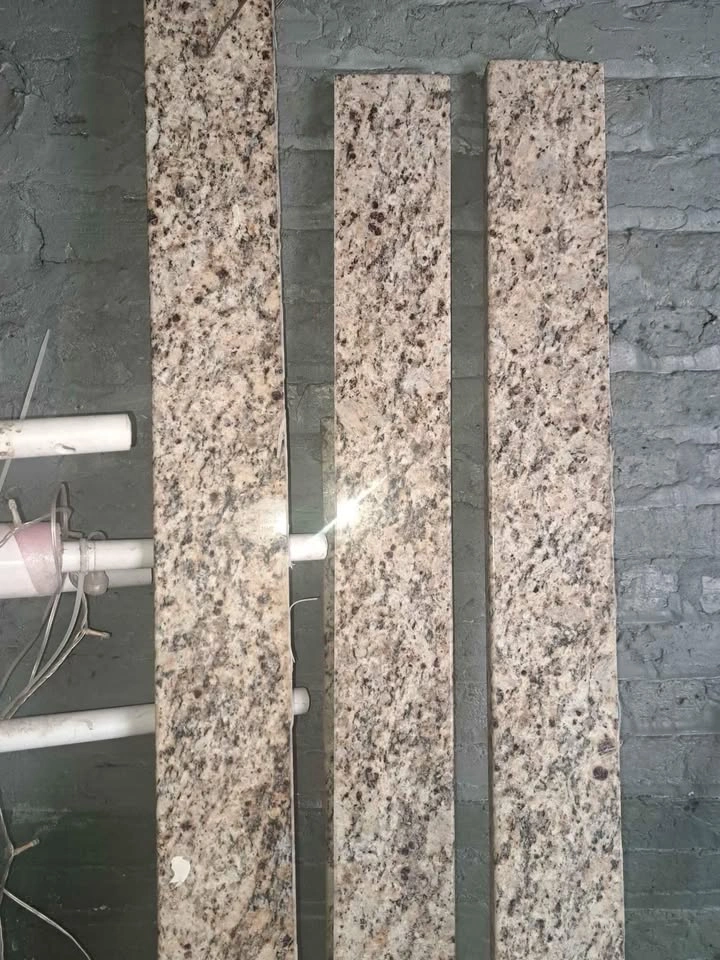 32 Lineal feet stone Back Splash $30 obo - photo 2