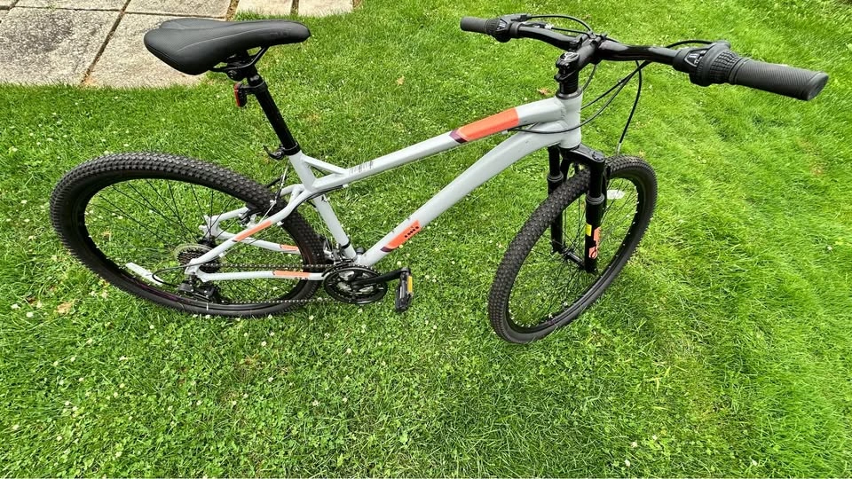 Diadora Savano mountain bike MINT!! - photo 4