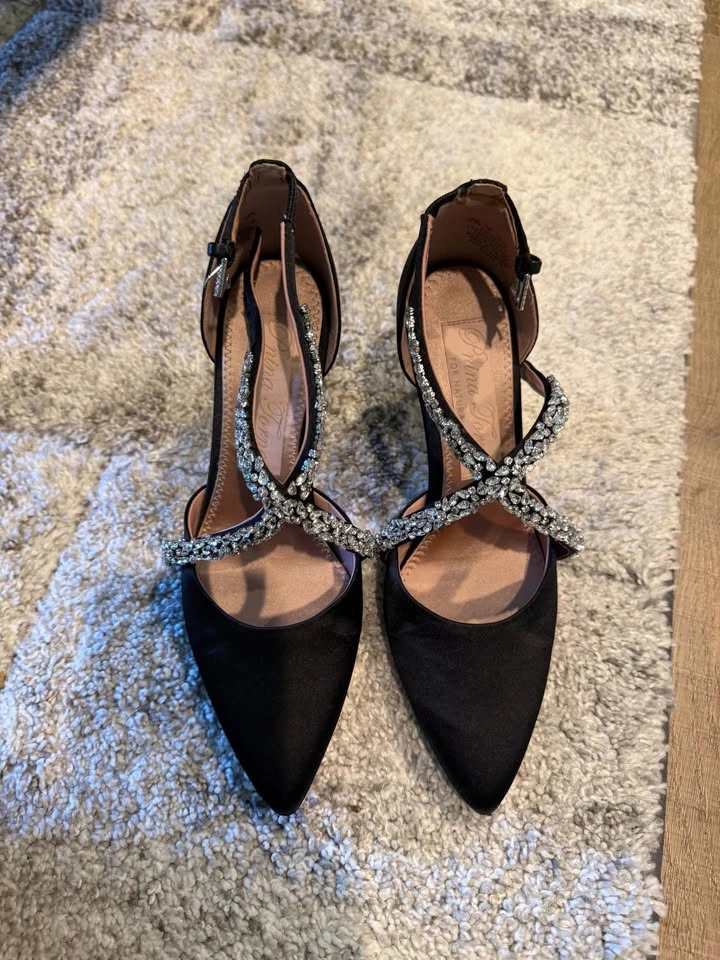 High Heels - photo 2
