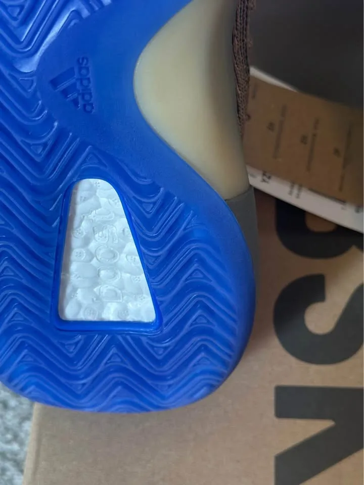 Adidas Yeezy BSKTBL KNIT. New with tags and box. Size 9 image indicator(6)