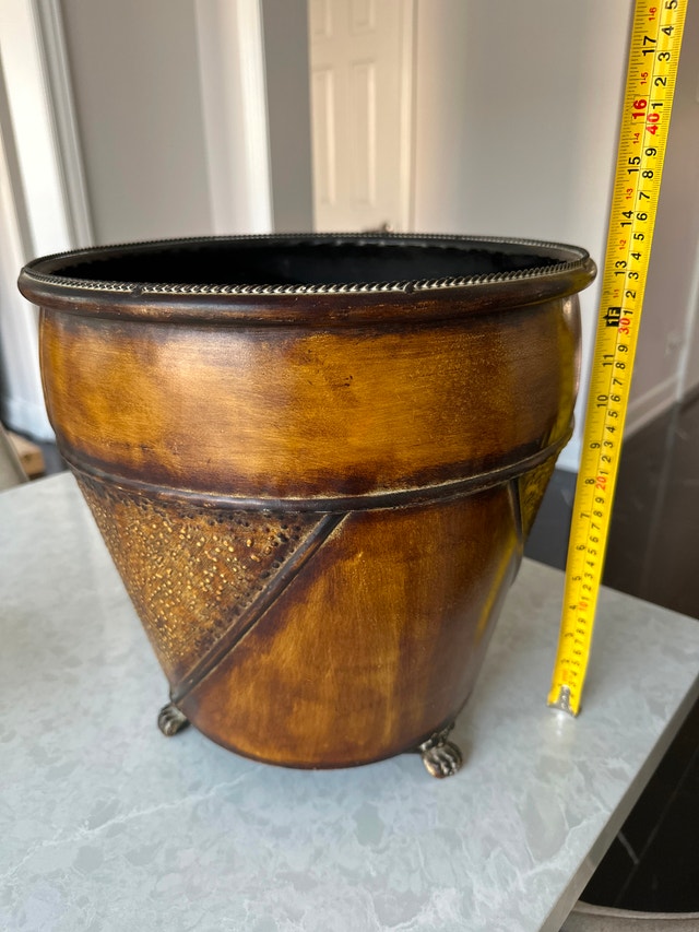 Vintage footed metal jardinière planter - photo 5