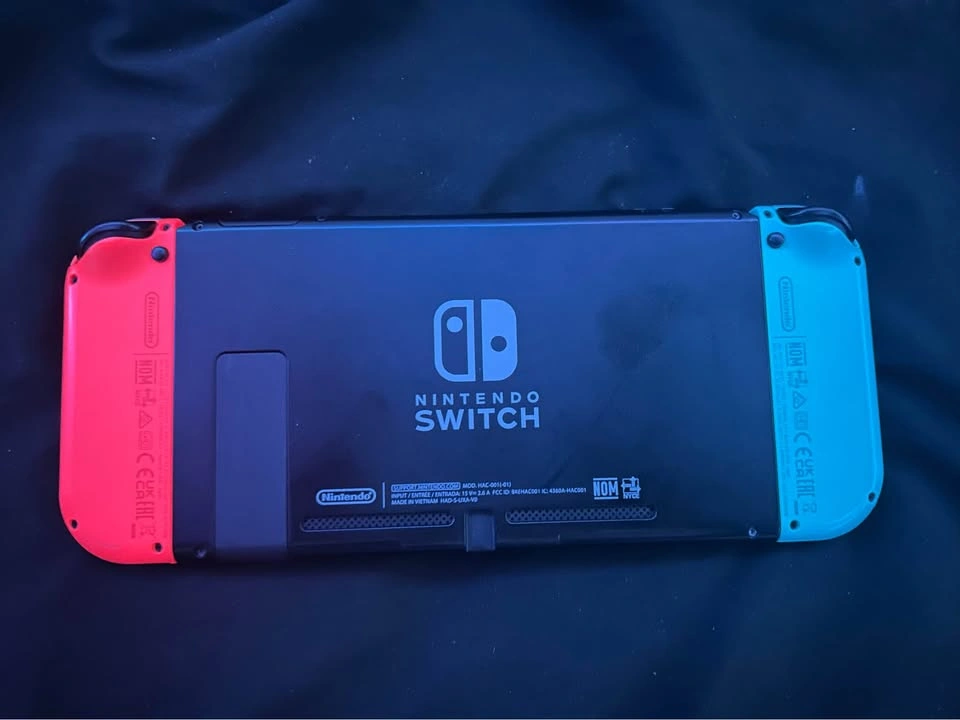 Nintendo Switch - photo 3