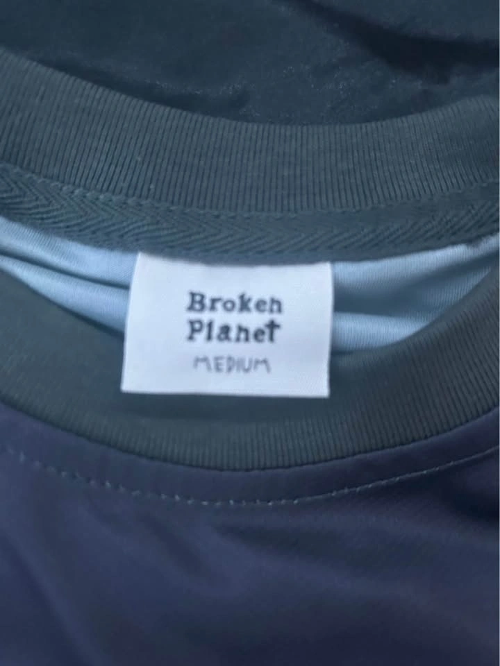 Broken planet long sleeve - photo 3