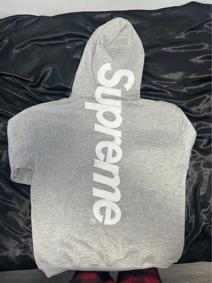 supreme hoodie - photo 2