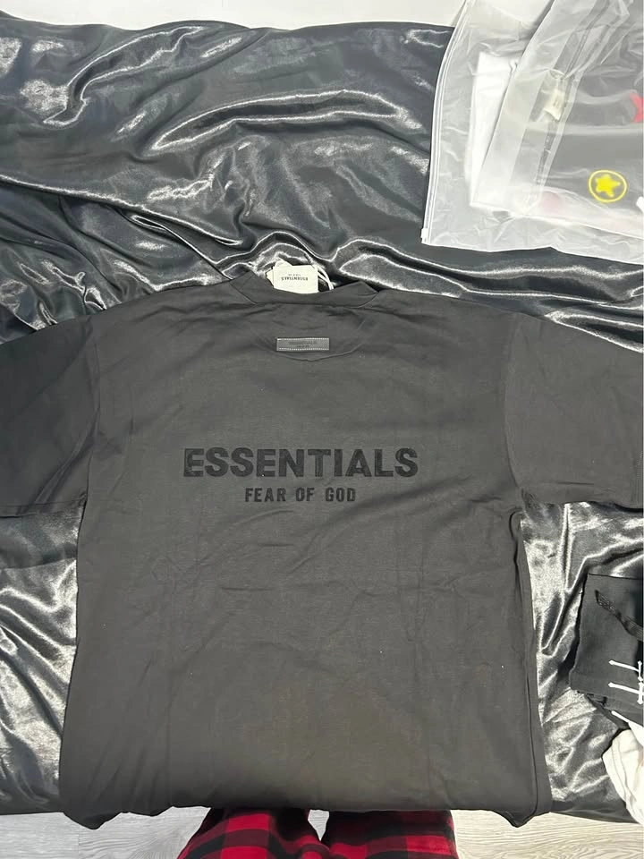 Essentials shirt and shorts - photo 2