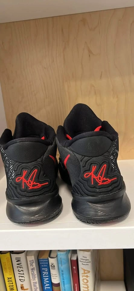 Nike Kyrie 7 Bred, Men's 7.5 / Youth 6.5 - photo 3