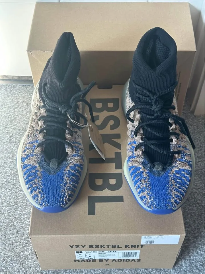 Adidas Yeezy BSKTBL KNIT. New with tags and box. Size 6.5 image indicator(3)