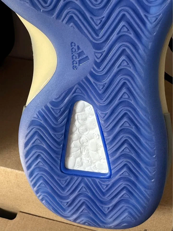 Adidas Yeezy BSKTBL KNIT. New with tags and box. Size 6.5 image indicator(6)