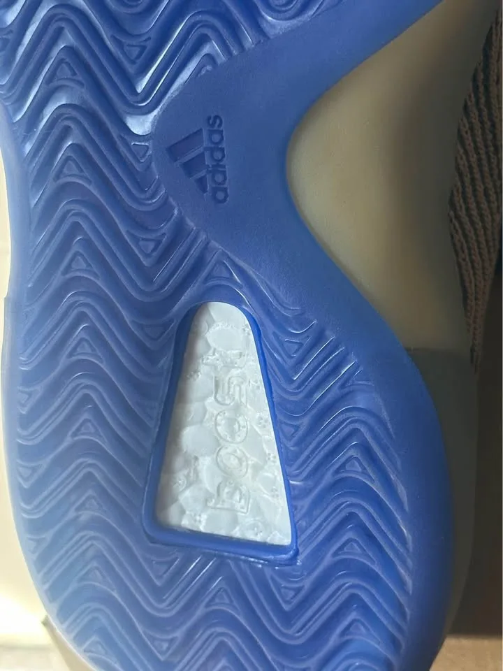 Adidas Yeezy BSKTBL KNIT. New with tags and box. Size 6.5 image indicator(7)