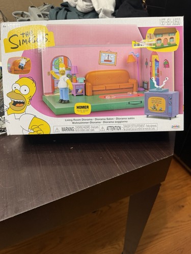 JAKKS Pacific The Simpsons Living Room Diorama Playset w/ Homer