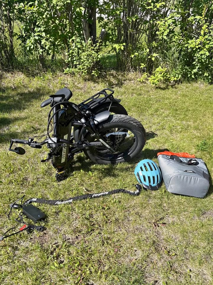 Aventon Sinch Folding Fat Tire E-bike