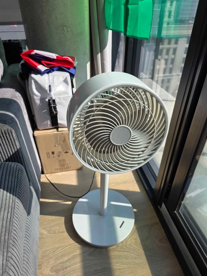 Fan with remote - photo 2