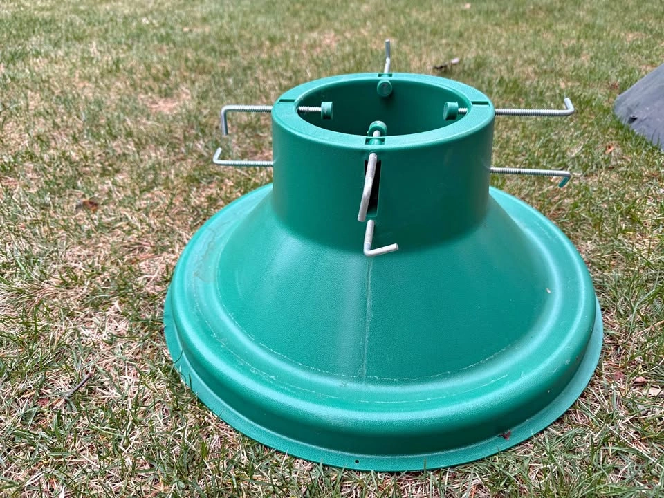 Christmas tree stand