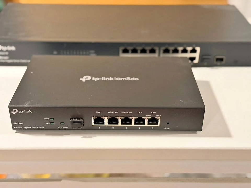 TP-Link Omada ER7206 — Multi-WAN Gigabit VPN Router