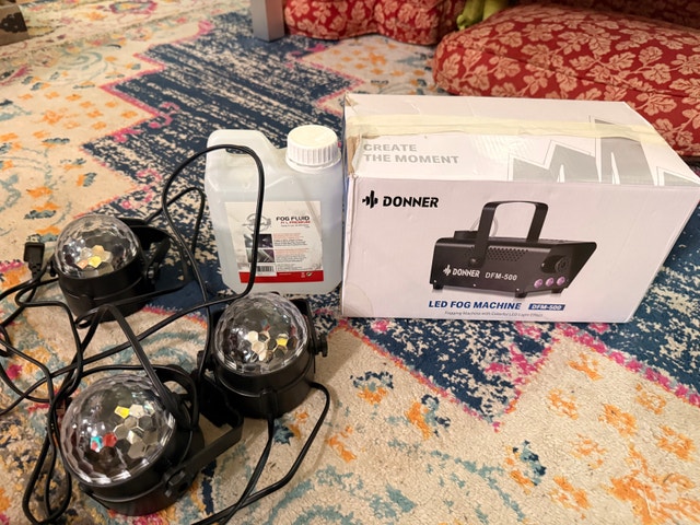 Party Set / Fog Machine / Lights / Disco ball