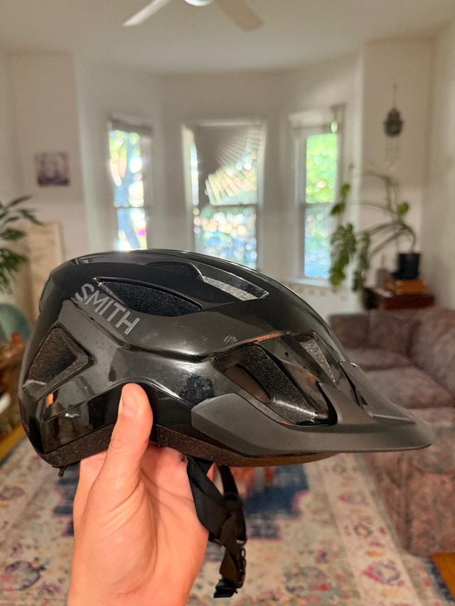 bike helmet - photo 4