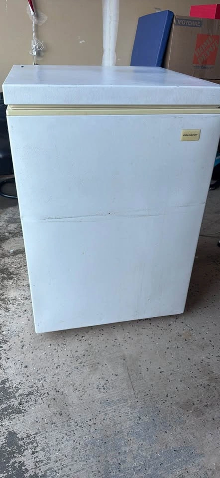 Deep Freezer – Good Working Condition Move out sale - photo 2