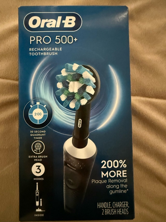 Oral-B PRO 500+ Rechargeable Toothbrush