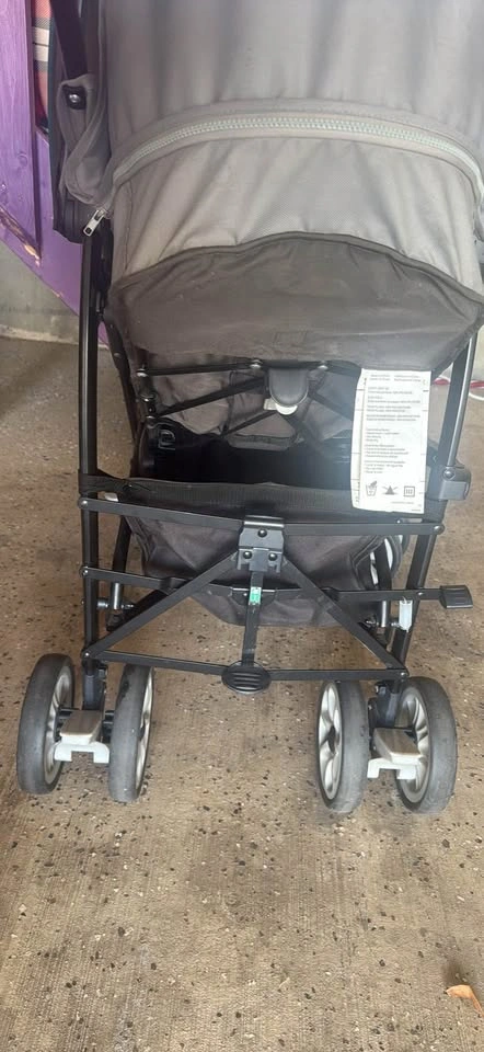 Chicco baby stroller (double wheel) - Move out sale - photo 4