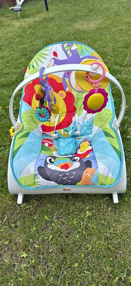 Baby Infant Rocker/Bouncer Seat with Toy Bar – Jungle Theme