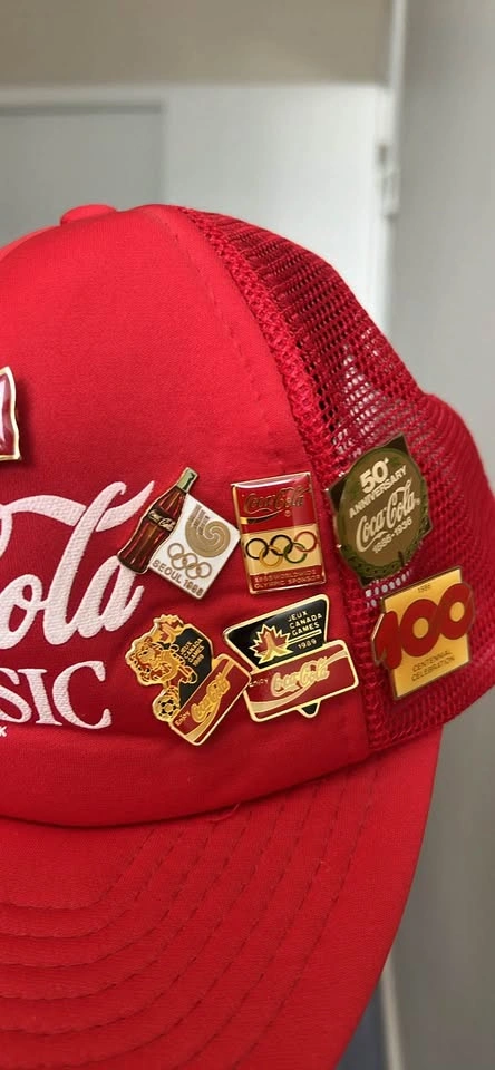 Coca-Cola Hat with 18 Pins - photo 5