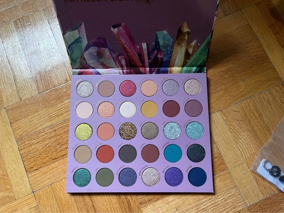 Kathleen Lights x ColourPop So Jaded 30-Pan Shadow Palette - photo 2