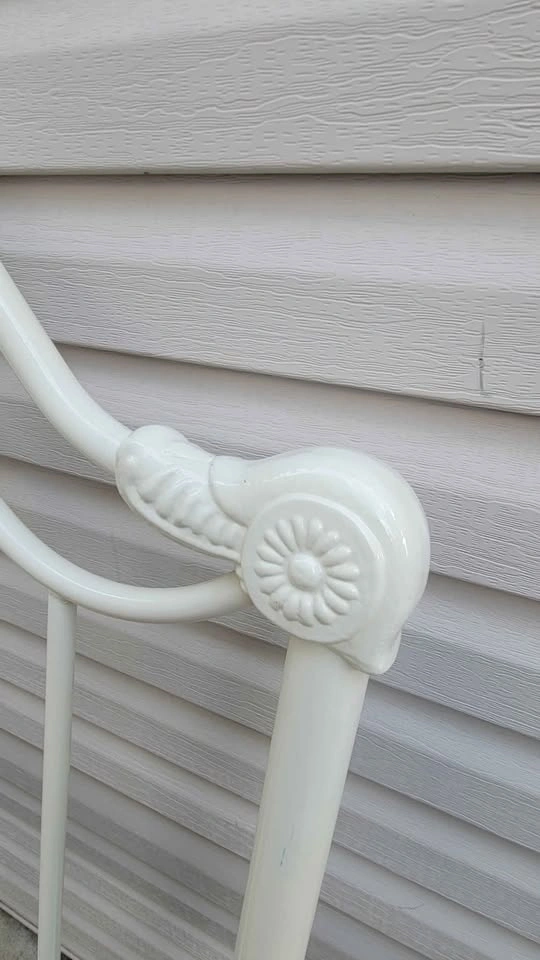 Antique-Style White Twin Bed Frame + Headboard - photo 2