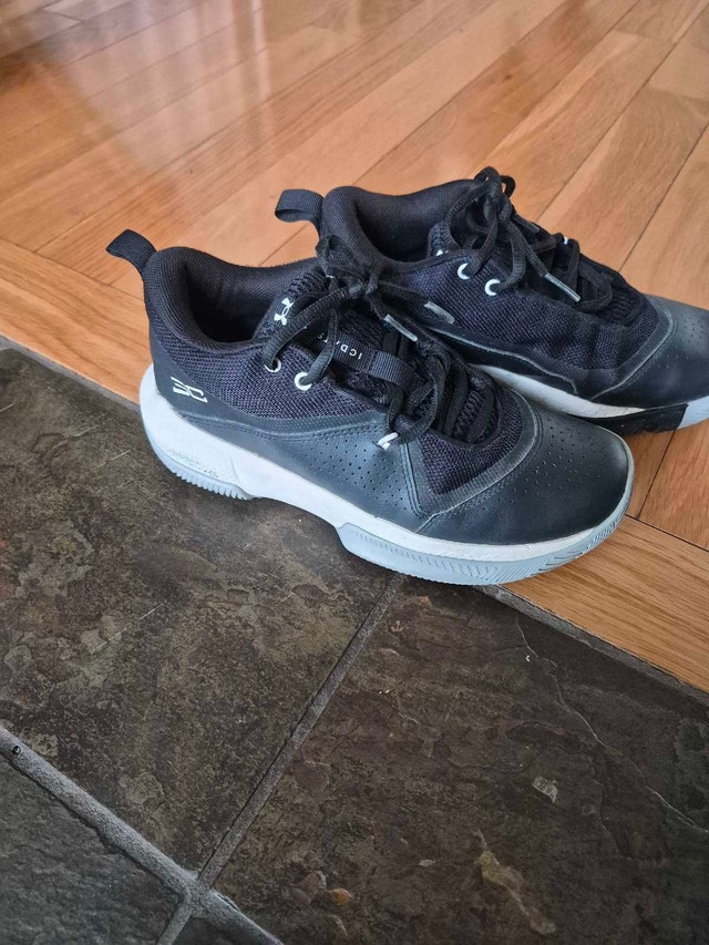 Under Armour shoes - photo 3